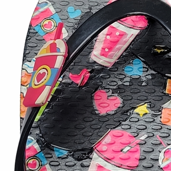 3/$15 Justice Girl's Slurpee Emojie Charmed Flip Flops▪︎ - Picture 6 of 10